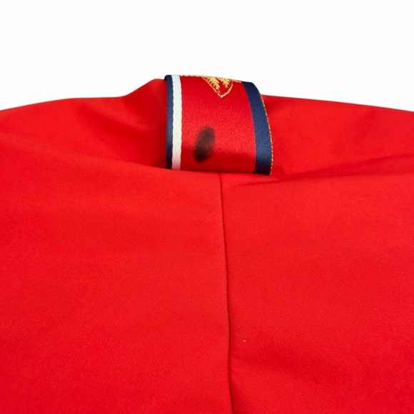 PRETTY RUGGED | Puffer Vest - Picture 4 of 7